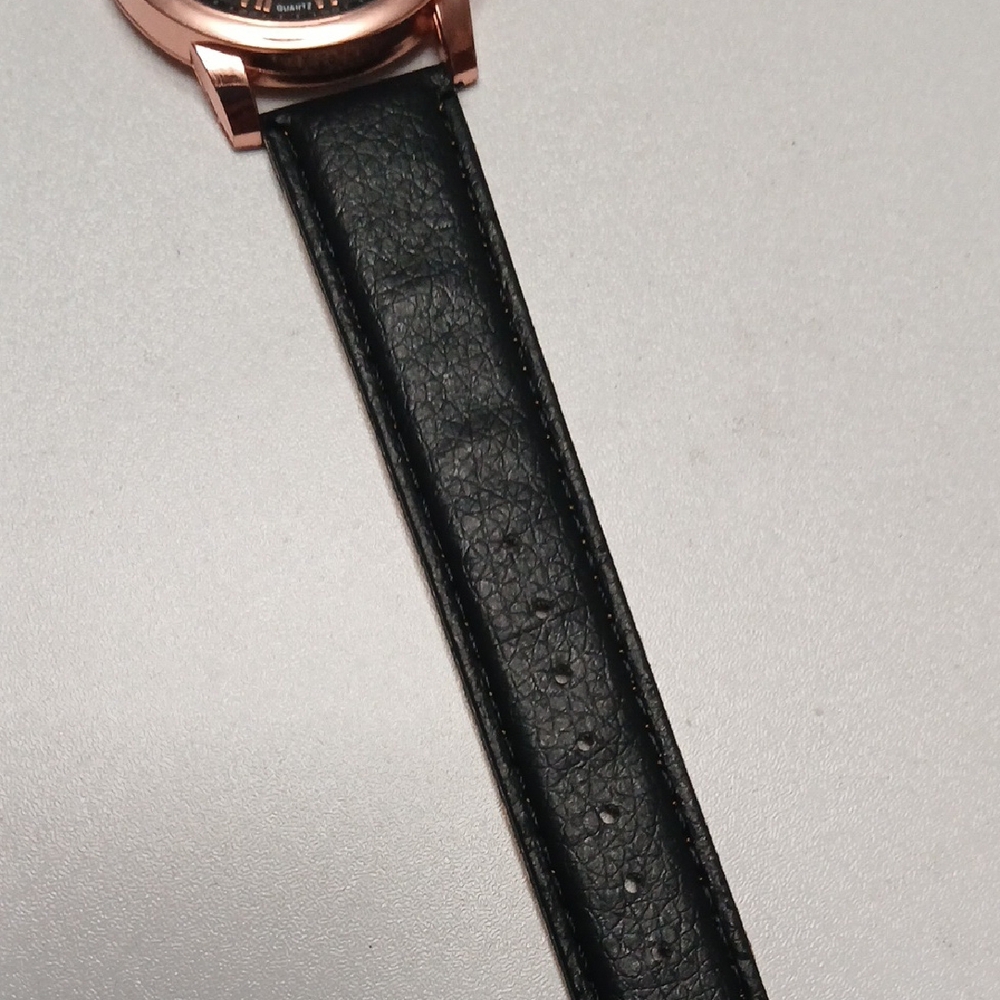 Geneva Black and Rose Gold Men's Watch - Picture 3 of 4